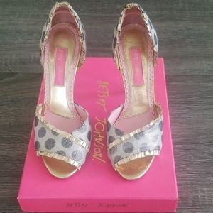Betsey Johnson shoes